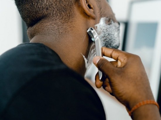 9 Best Razors For Black Men in 2026 (Longest-Lasting) - Dapperly Gents